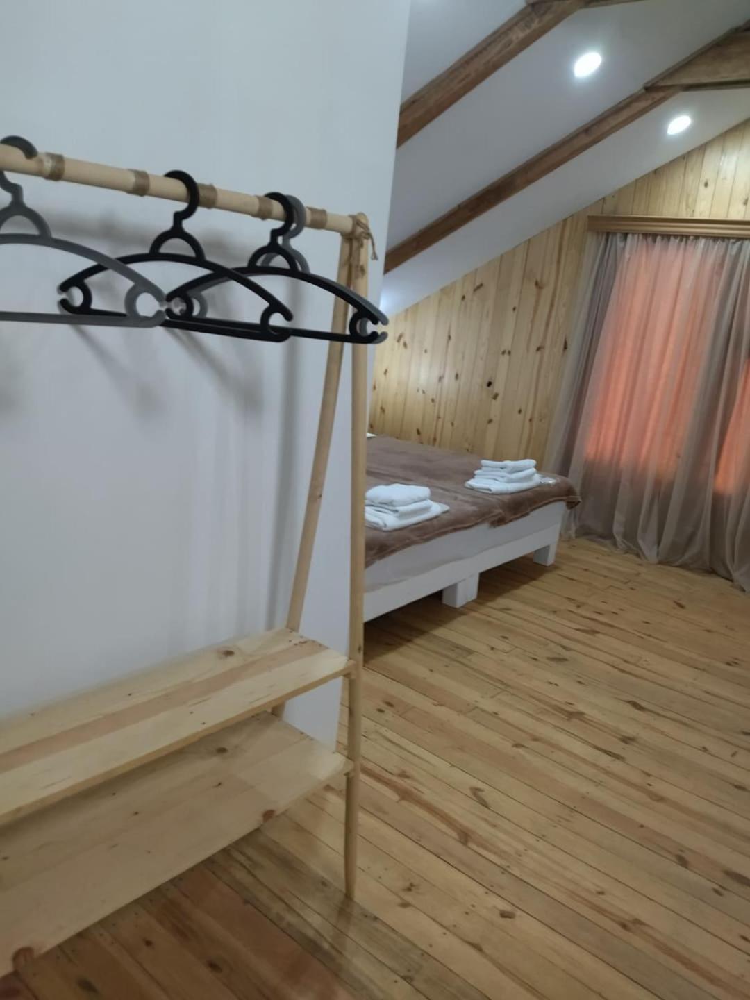 Hotel Alismereti Zekari Kültér fotó