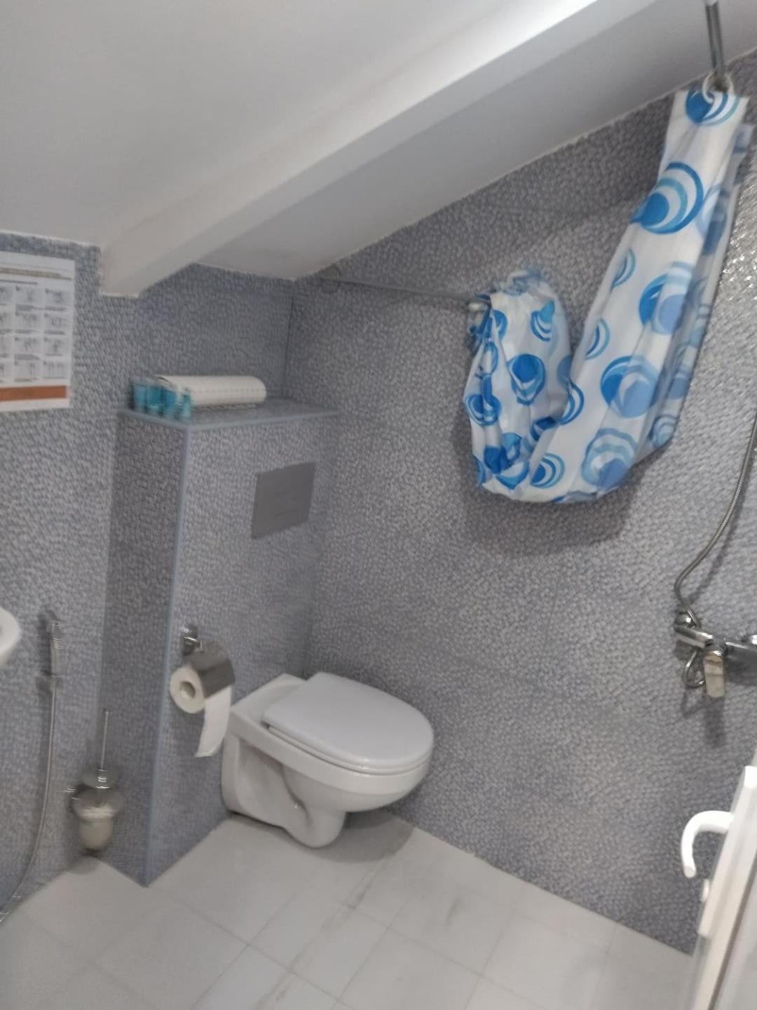 Hotel Alismereti Zekari Kültér fotó