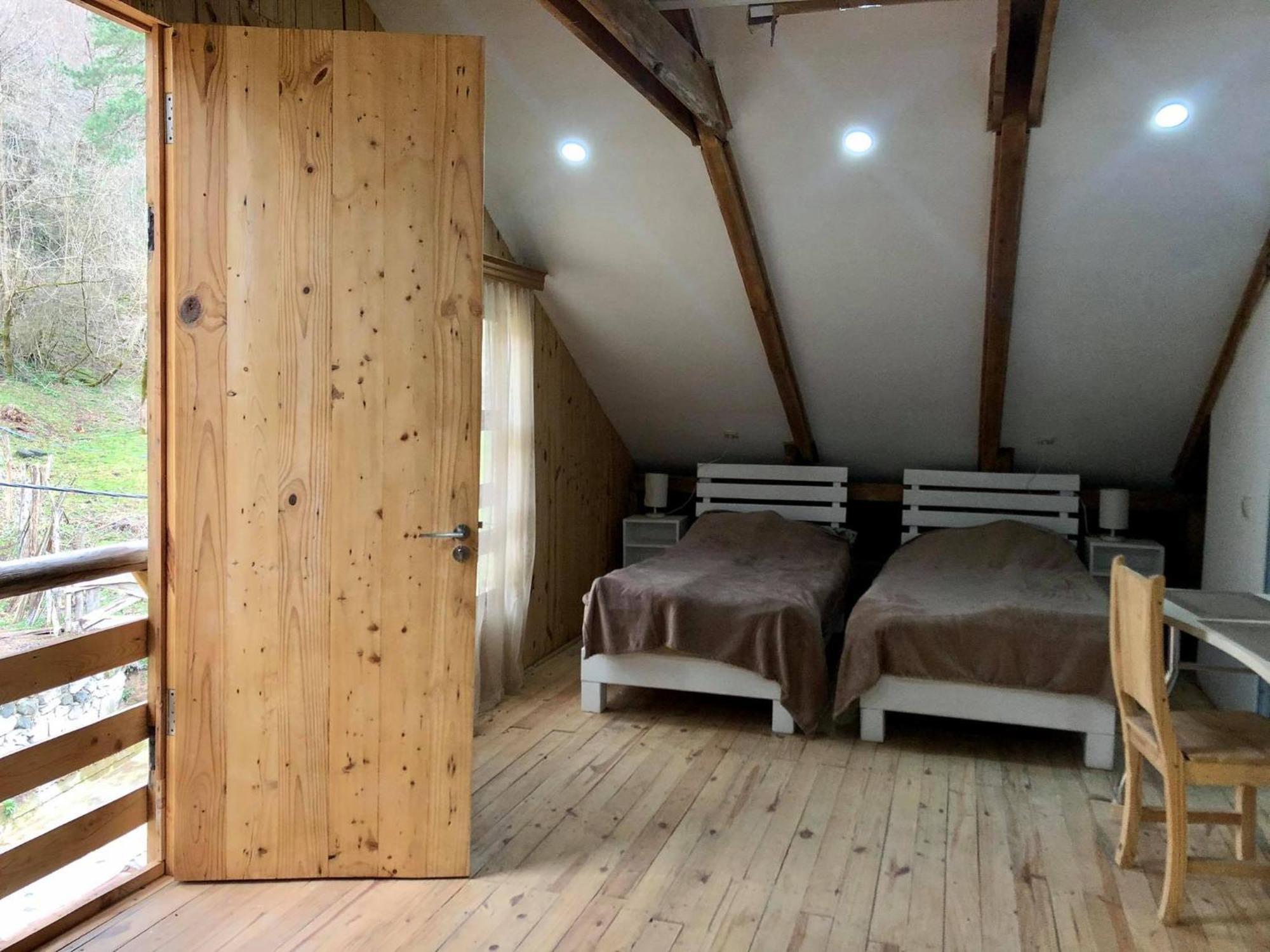 Hotel Alismereti Zekari Kültér fotó